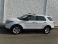 2013 Oxford White Ford Explorer XLT 4WD  photo #2