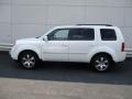 White Diamond Pearl - Pilot Touring 4WD Photo No. 2