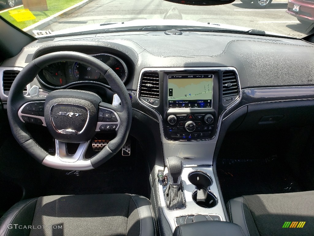 2018 Jeep Grand Cherokee SRT 4x4 Black Dashboard Photo #133638979