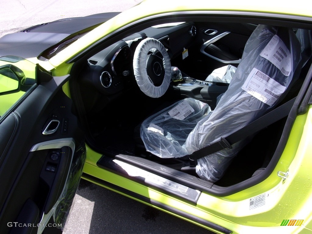 Jet Black Interior 2019 Chevrolet Camaro Ss Coupe Photo