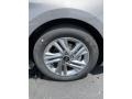 2020 Hyundai Elantra SEL Wheel and Tire Photo