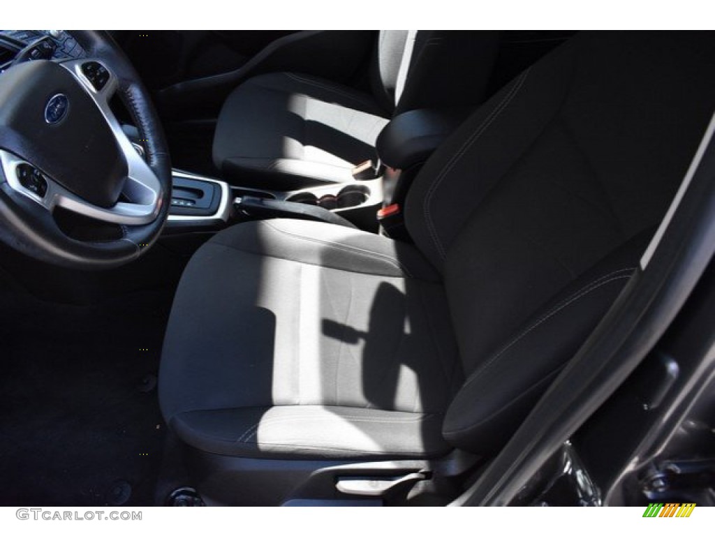 2015 Fiesta SE Hatchback - Magnetic Metallic / Medium Light Stone photo #11
