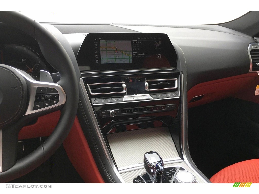 2019 BMW 8 Series 850i xDrive Coupe Controls Photos