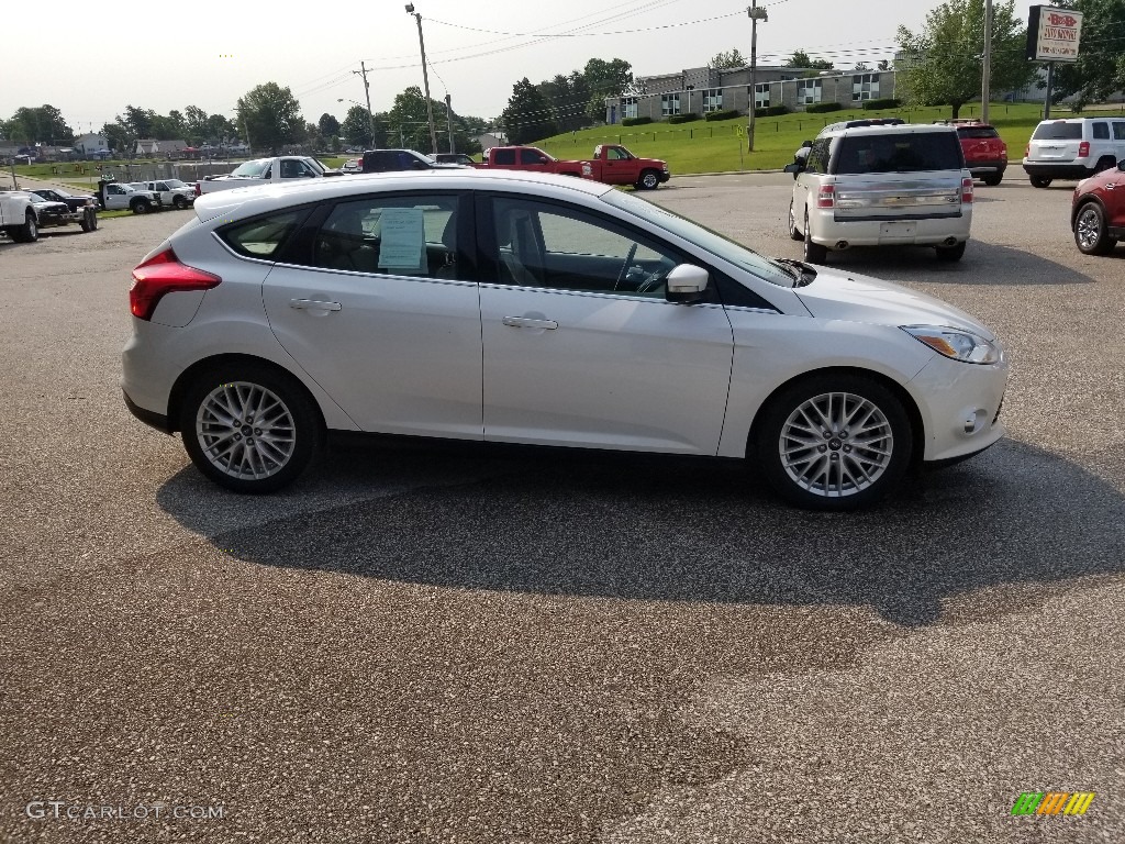 2012 Focus SEL 5-Door - White Platinum Tricoat Metallic / Stone photo #5