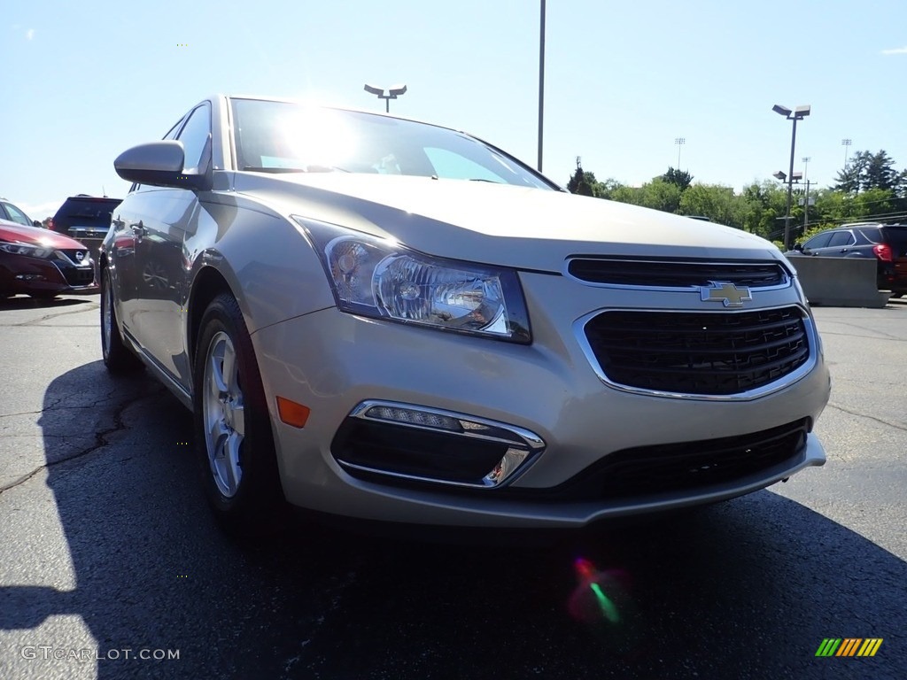 2016 Cruze Limited LT - Champagne Silver Metallic / Jet Black photo #12