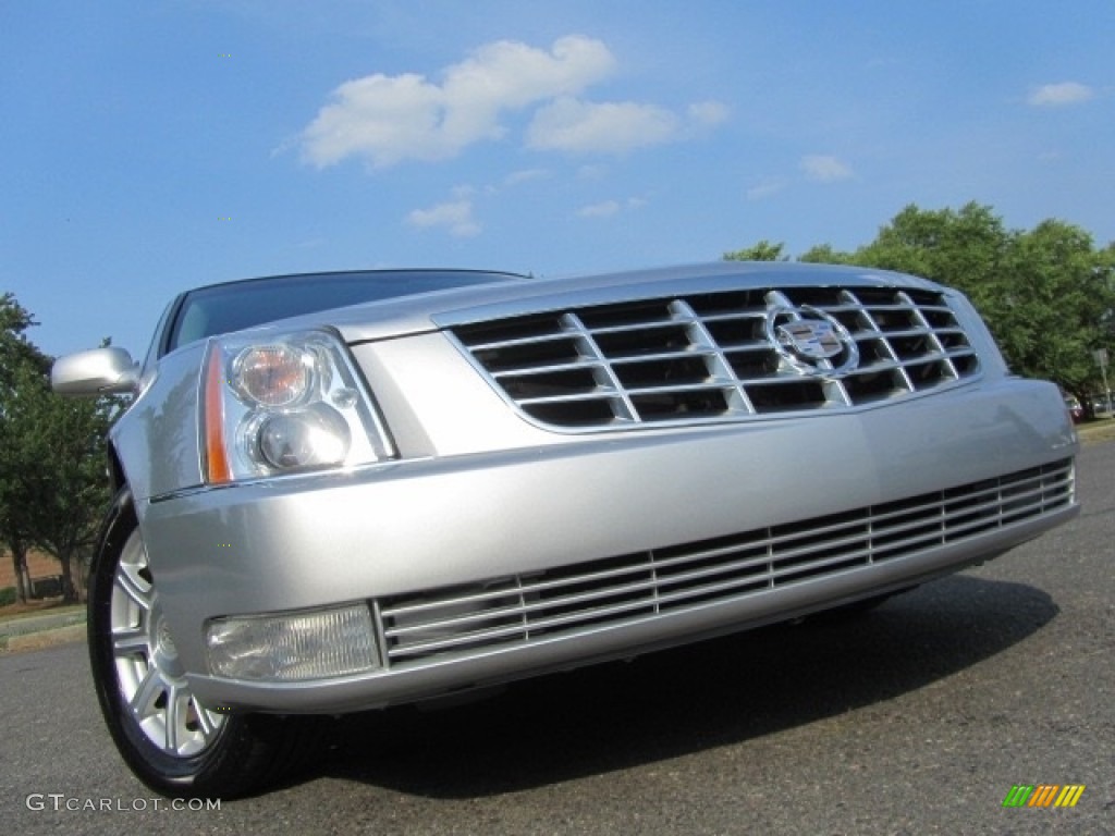 2011 DTS  - Radiant Silver Metallic / Ebony photo #1