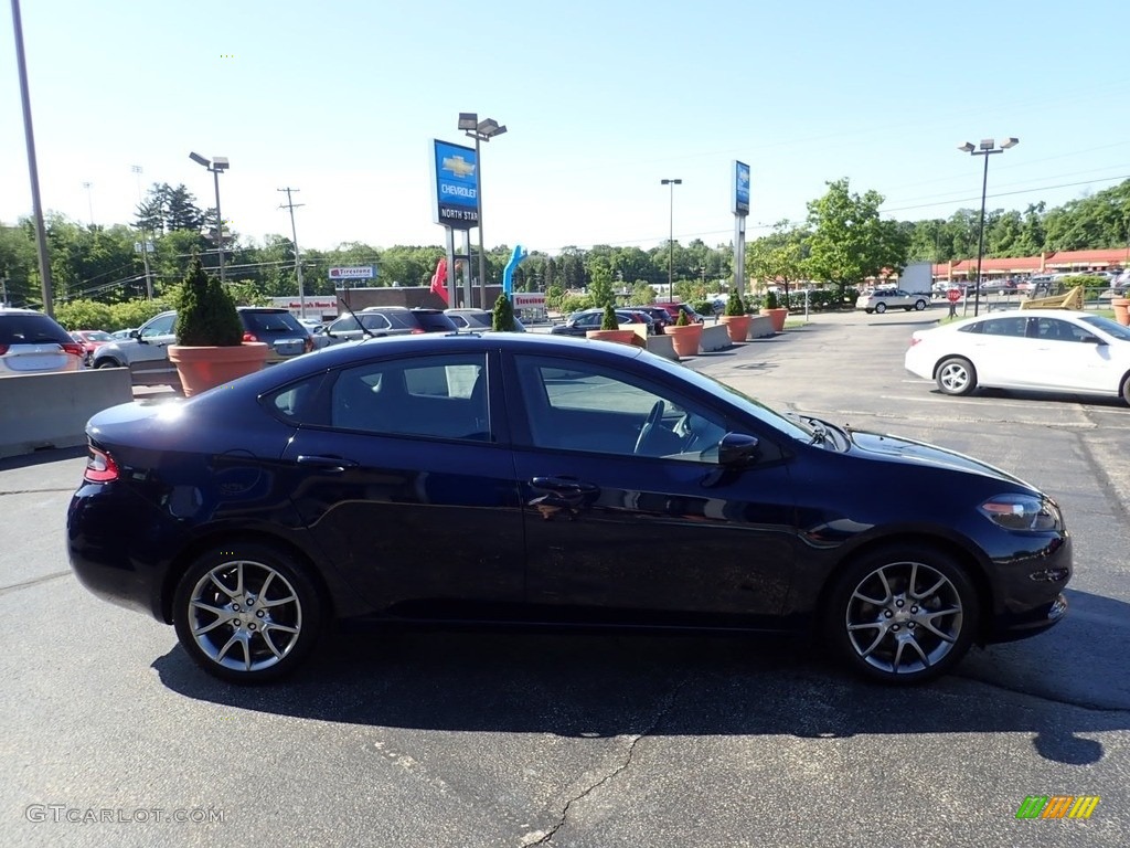 2015 Dart SXT - True Blue Pearl / Black/Light Tungsten Accent Stitching photo #9