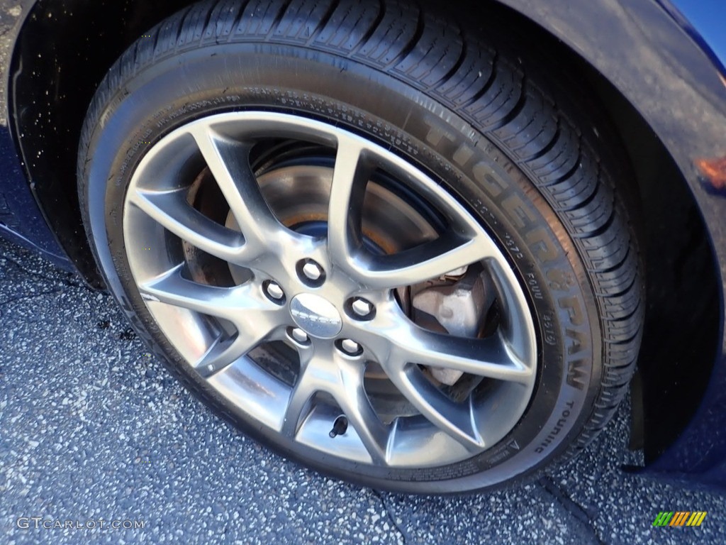 2015 Dart SXT - True Blue Pearl / Black/Light Tungsten Accent Stitching photo #13