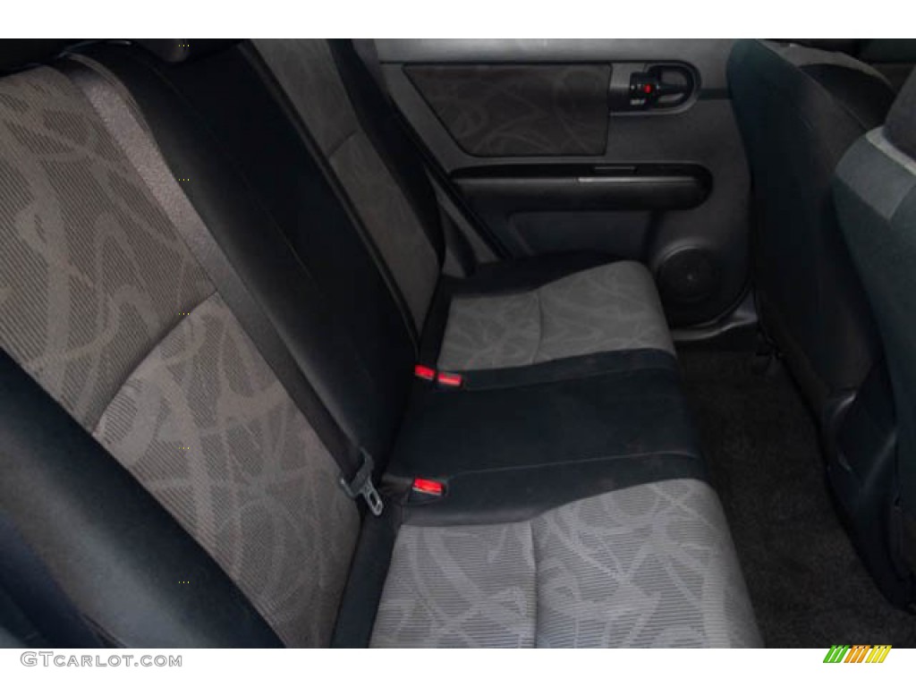 2013 xB  - Super White / Dark Gray photo #18