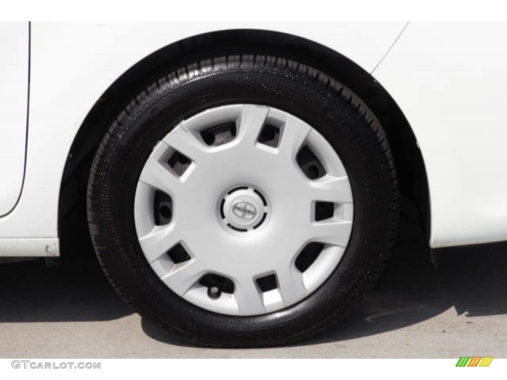 2013 xB  - Super White / Dark Gray photo #31