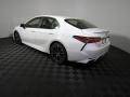 Super White - Camry SE Photo No. 9
