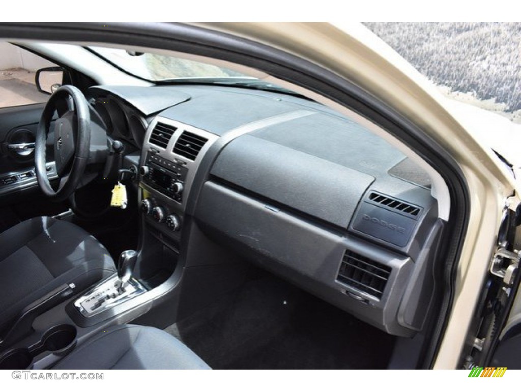 2010 Avenger SXT - White Gold / Dark Slate Gray photo #16