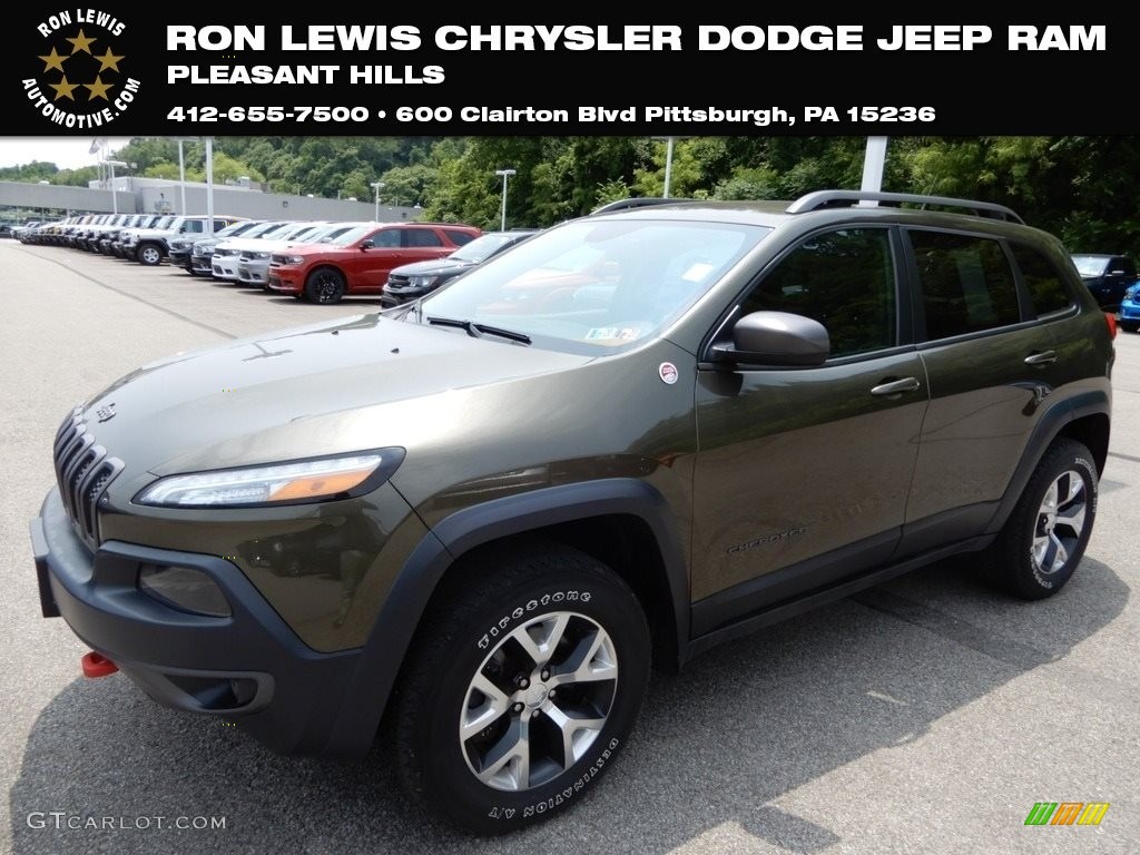 2014 Cherokee Trailhawk 4x4 - ECO Green Pearl / Morocco - Black photo #1