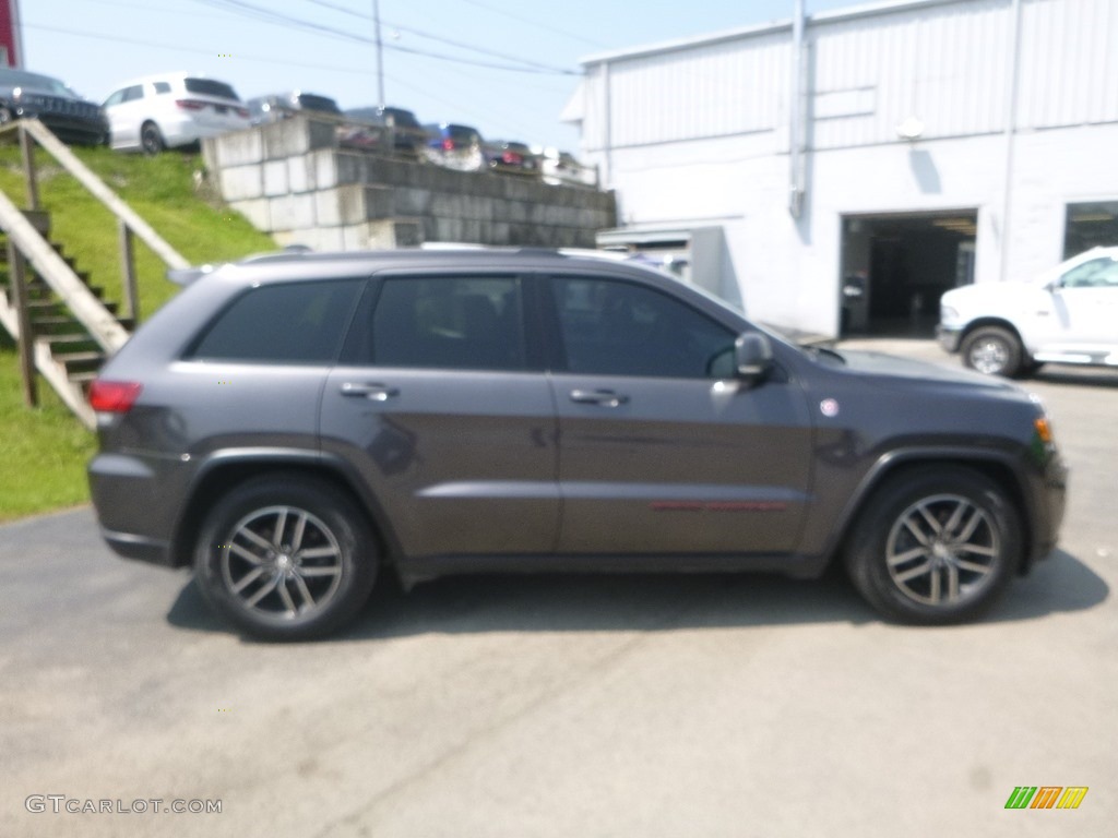 2017 Grand Cherokee Trailhawk 4x4 - Granite Crystal Metallic / Black photo #6