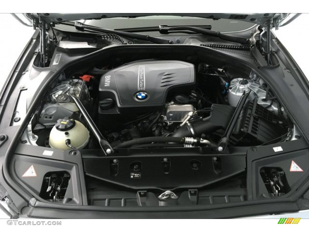 2016 5 Series 528i Sedan - Glacier Silver Metallic / Venetian Beige/Black photo #9