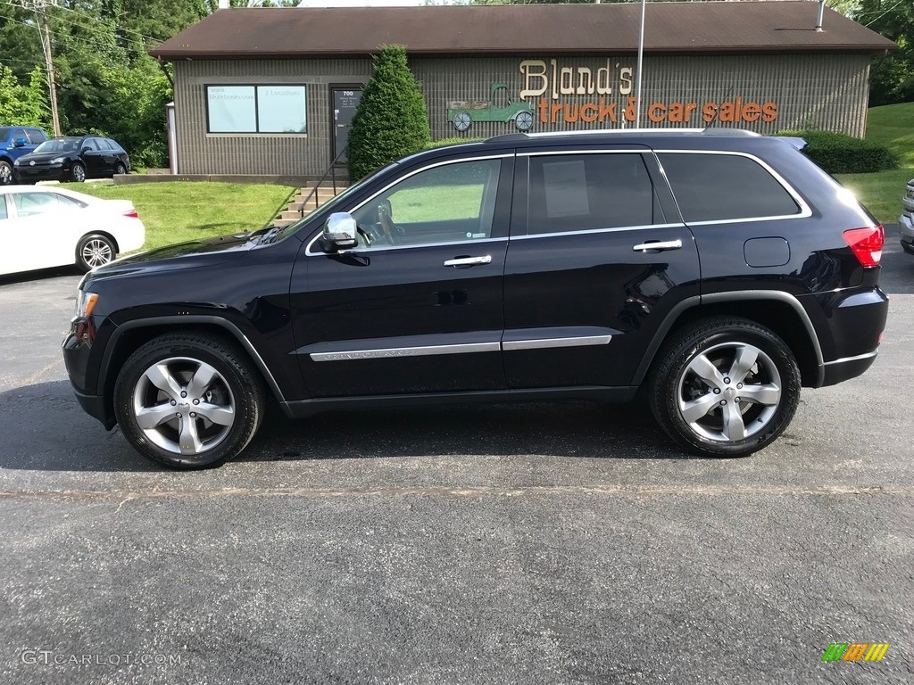 2011 Grand Cherokee Overland 4x4 - Blackberry Pearl / New Saddle/Black photo #1