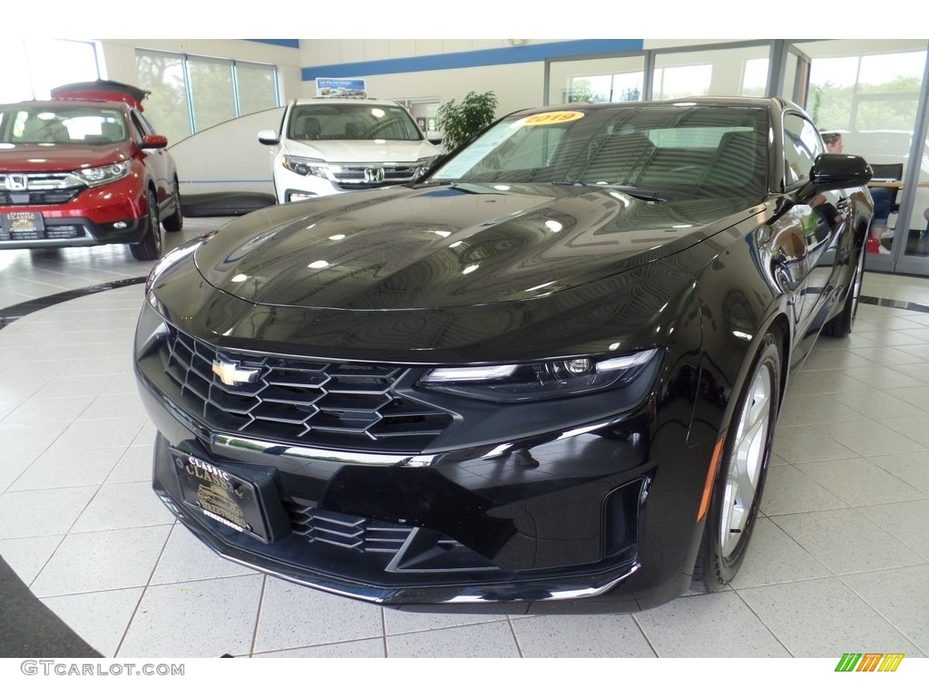 2019 Camaro LT Coupe - Mosaic Black Metallic / Jet Black photo #1