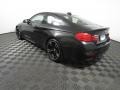 Black Sapphire Metallic - M4 Coupe Photo No. 9