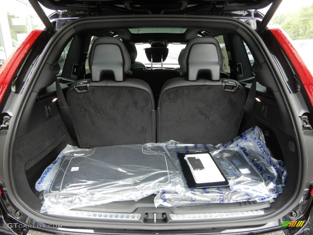 2019 Volvo XC90 T6 AWD Trunk Photo #133694196