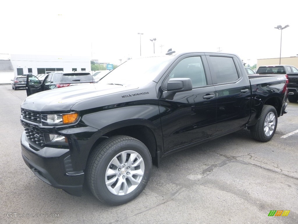 2019 Silverado 1500 Custom Crew Cab 4WD - Black / Jet Black photo #1