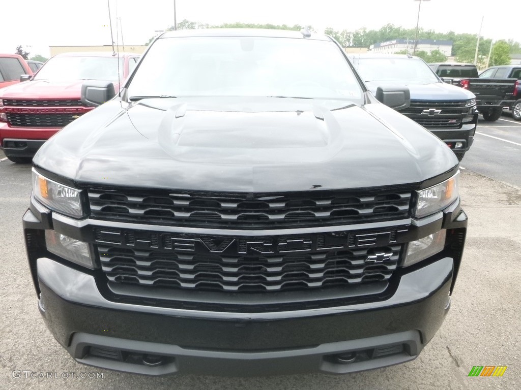 2019 Silverado 1500 Custom Crew Cab 4WD - Black / Jet Black photo #8