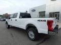 Oxford White - F350 Super Duty Lariat Crew Cab Photo No. 8