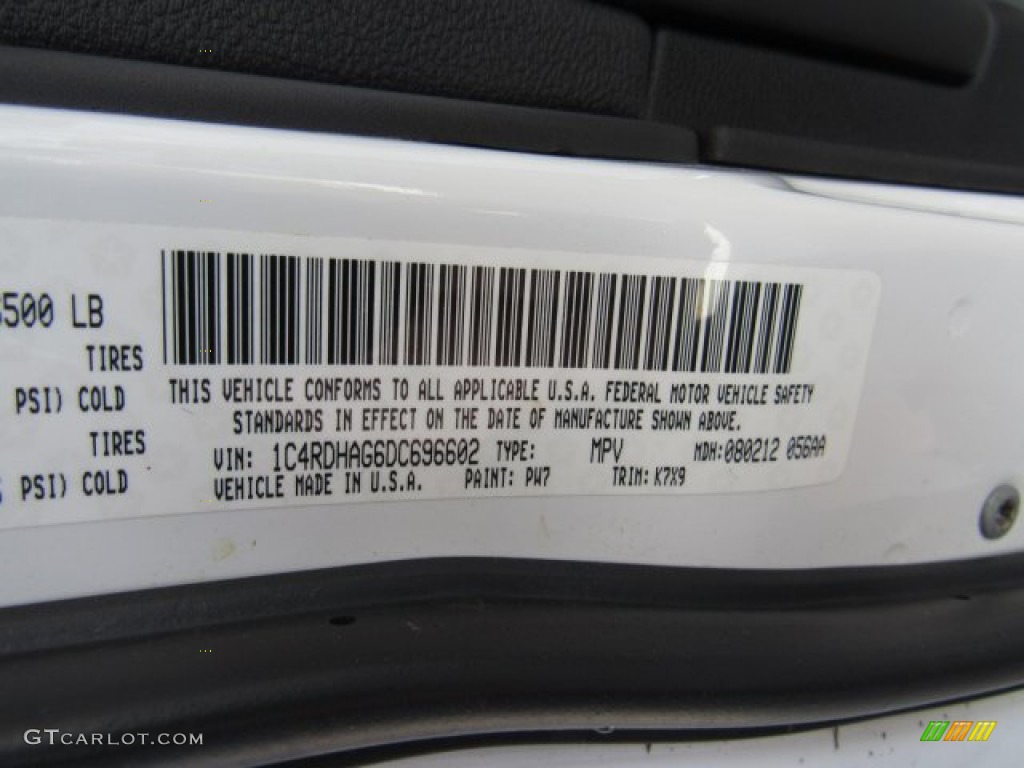 2013 Durango SXT - Bright White / Black photo #35