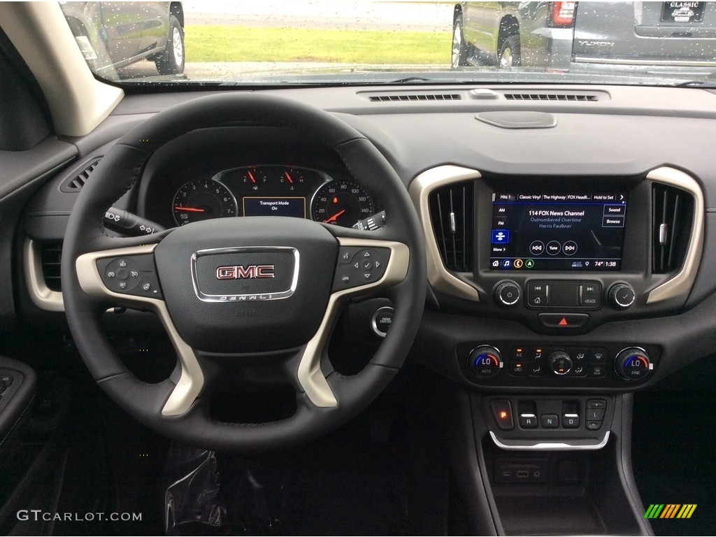 2019 GMC Terrain Denali AWD Controls Photos