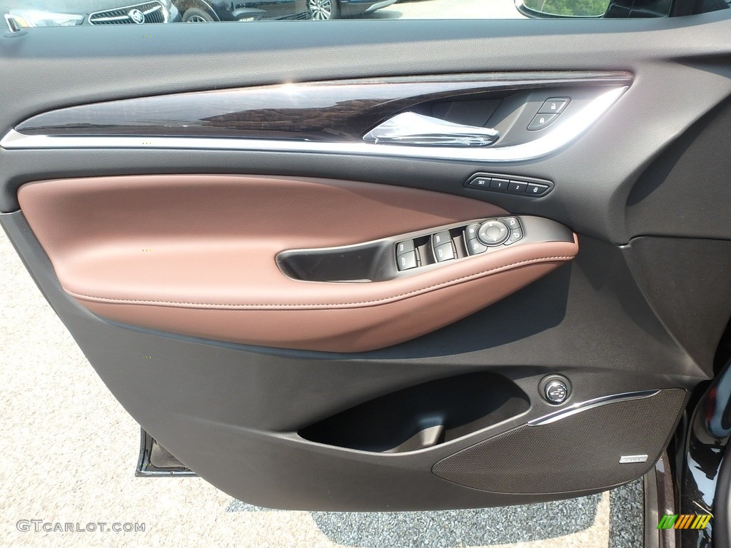 2019 Buick Enclave Avenir AWD Chestnut Door Panel Photo #133706595