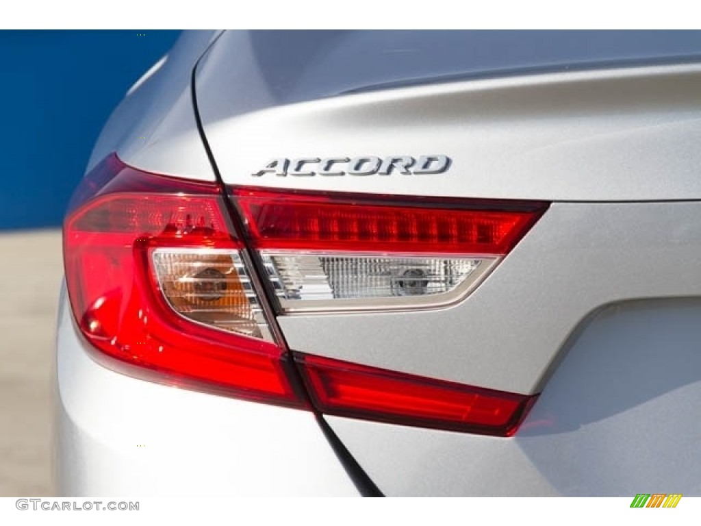 2019 Accord LX Sedan - Lunar Silver Metallic / Gray photo #7