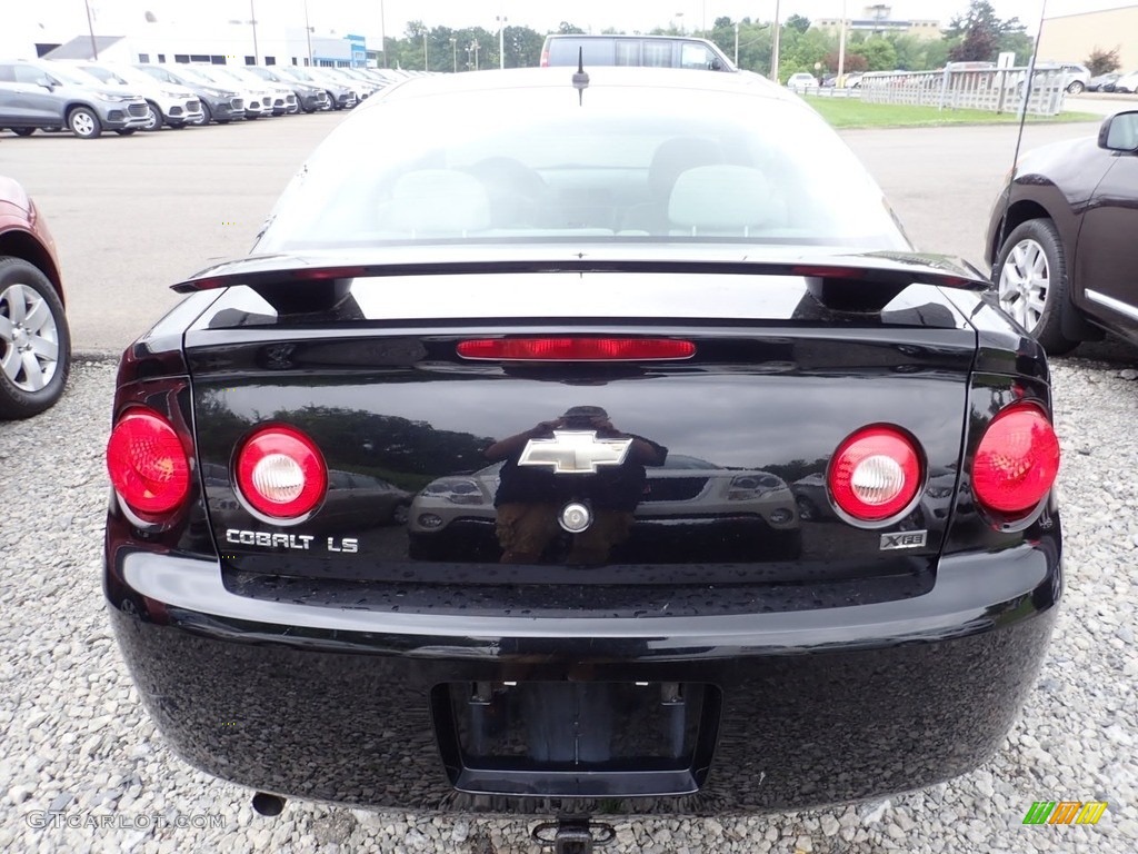 2009 Cobalt LS Coupe - Black / Gray photo #3