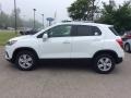 Summit White - Trax LT AWD Photo No. 4