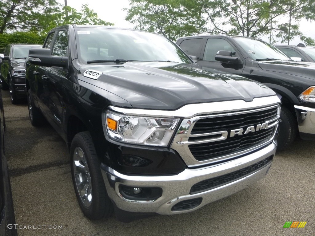 2019 1500 Big Horn Quad Cab 4x4 - Diamond Black Crystal Pearl / Black photo #9
