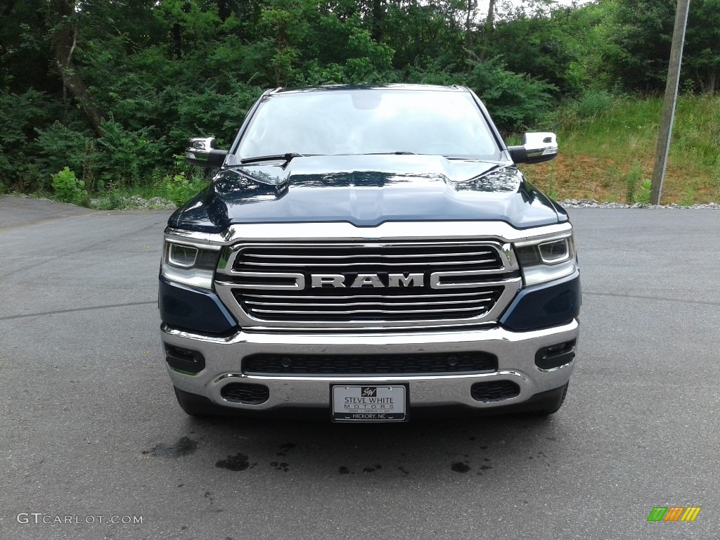 2019 1500 Laramie Crew Cab 4x4 - Patriot Blue Pearl / Black photo #3