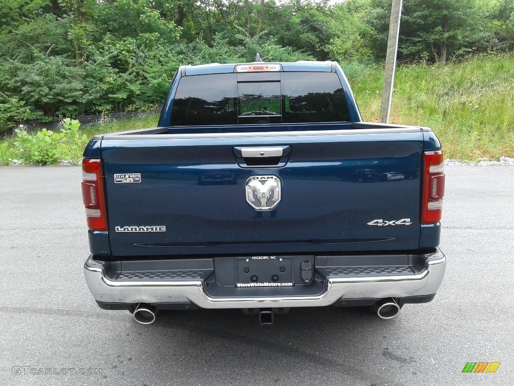 2019 1500 Laramie Crew Cab 4x4 - Patriot Blue Pearl / Black photo #7