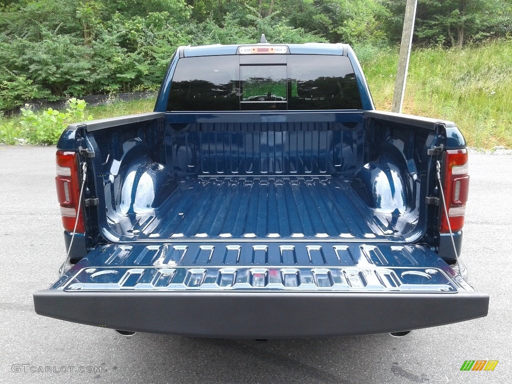2019 1500 Laramie Crew Cab 4x4 - Patriot Blue Pearl / Black photo #13