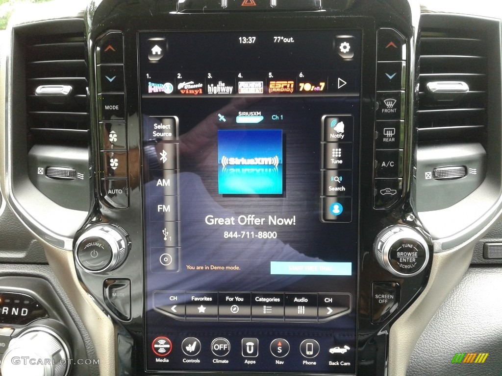 2019 1500 Laramie Crew Cab 4x4 - Patriot Blue Pearl / Black photo #22