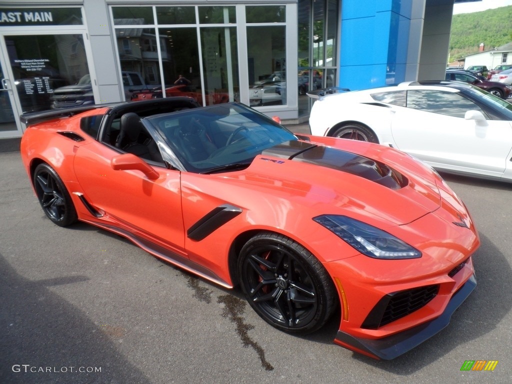 Sebring Orange Tintcoat 2019 Chevrolet Corvette ZR1 Coupe Exterior Photo #133727302