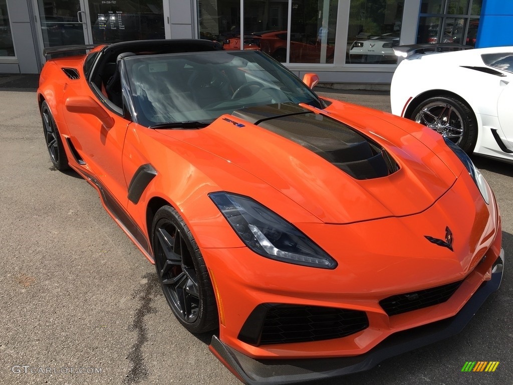 Sebring Orange Tintcoat 2019 Chevrolet Corvette ZR1 Coupe Exterior Photo #133728575