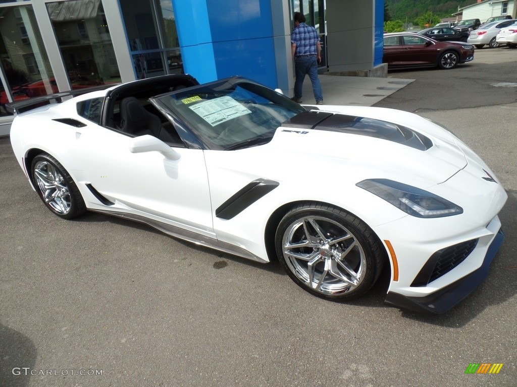 Arctic White 2019 Chevrolet Corvette ZR1 Coupe Exterior Photo #133728772