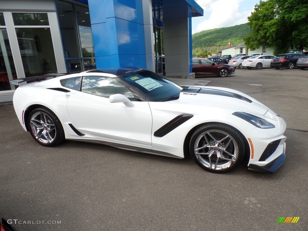Arctic White 2019 Chevrolet Corvette ZR1 Coupe Exterior Photo #133728911
