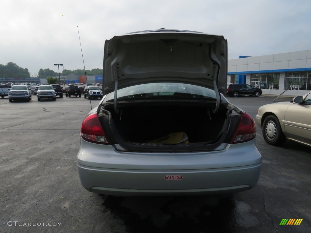 2005 Taurus SE - Silver Frost Metallic / Ebony Black photo #13
