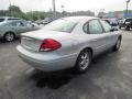 2005 Silver Frost Metallic Ford Taurus SE  photo #14
