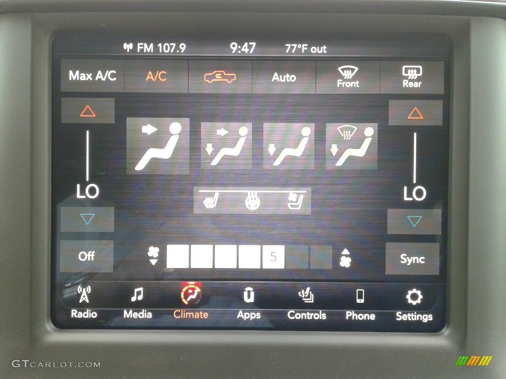 2019 Ram 3500 Laramie Crew Cab 4x4 Controls Photo #133729466