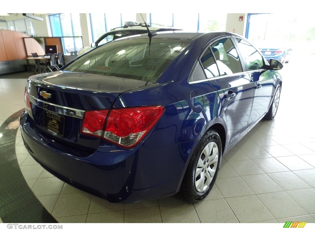 2012 Cruze LS - Blue Topaz Metallic / Jet Black/Medium Titanium photo #7