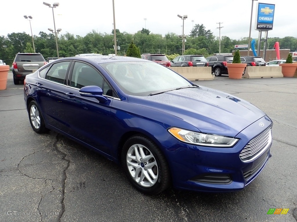2016 Fusion SE - Deep Impact Blue Metallic / Charcoal Black photo #11