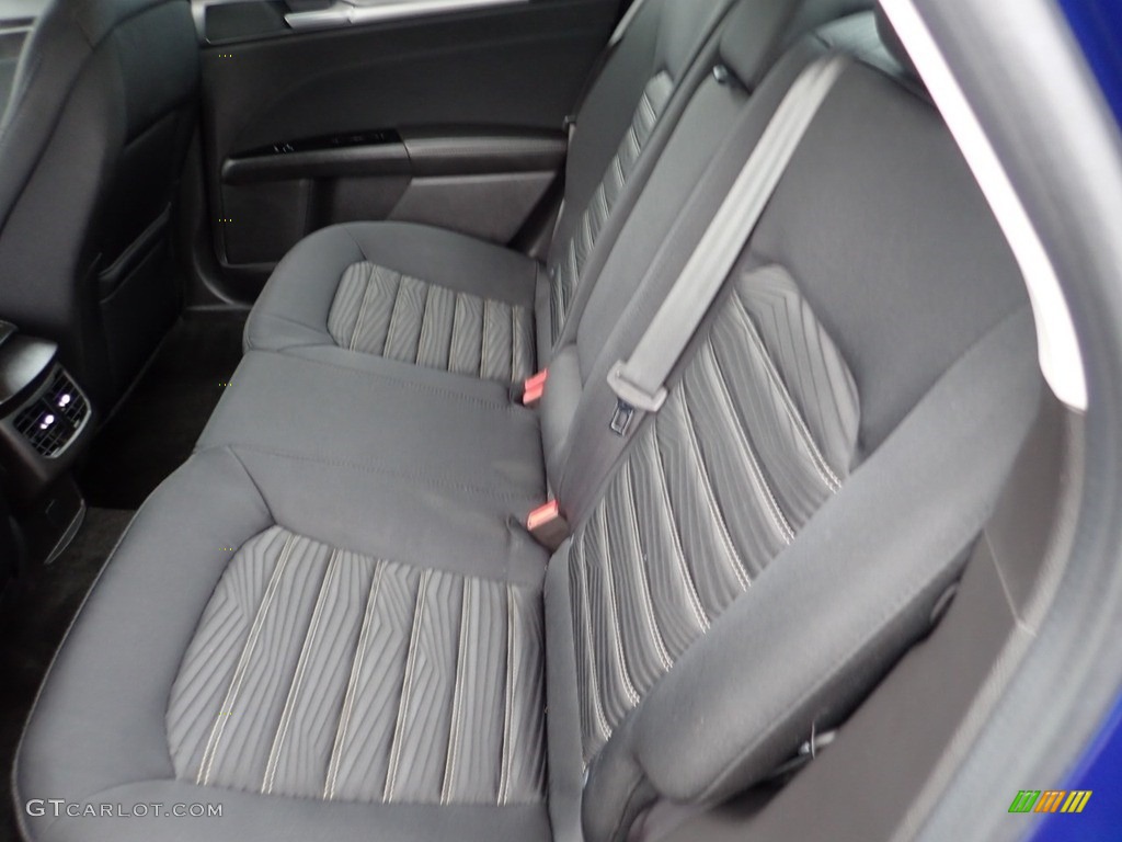 2016 Fusion SE - Deep Impact Blue Metallic / Charcoal Black photo #22