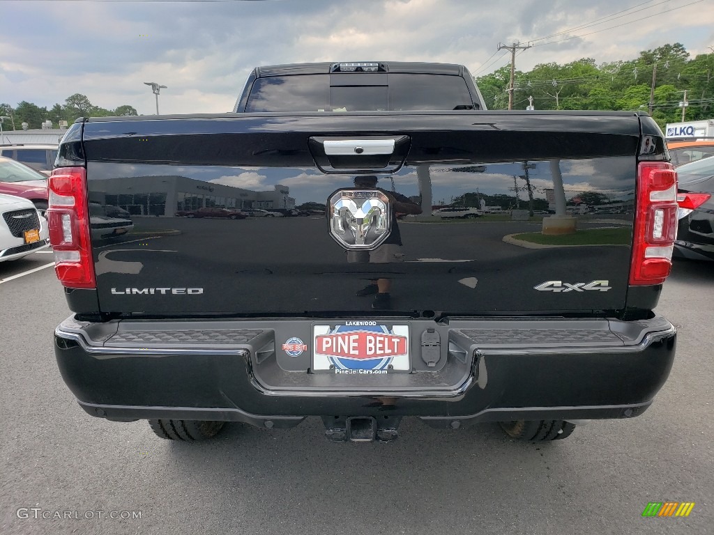 2019 2500 Limited Crew Cab 4x4 - Diamond Black Crystal Pearl / Black photo #5