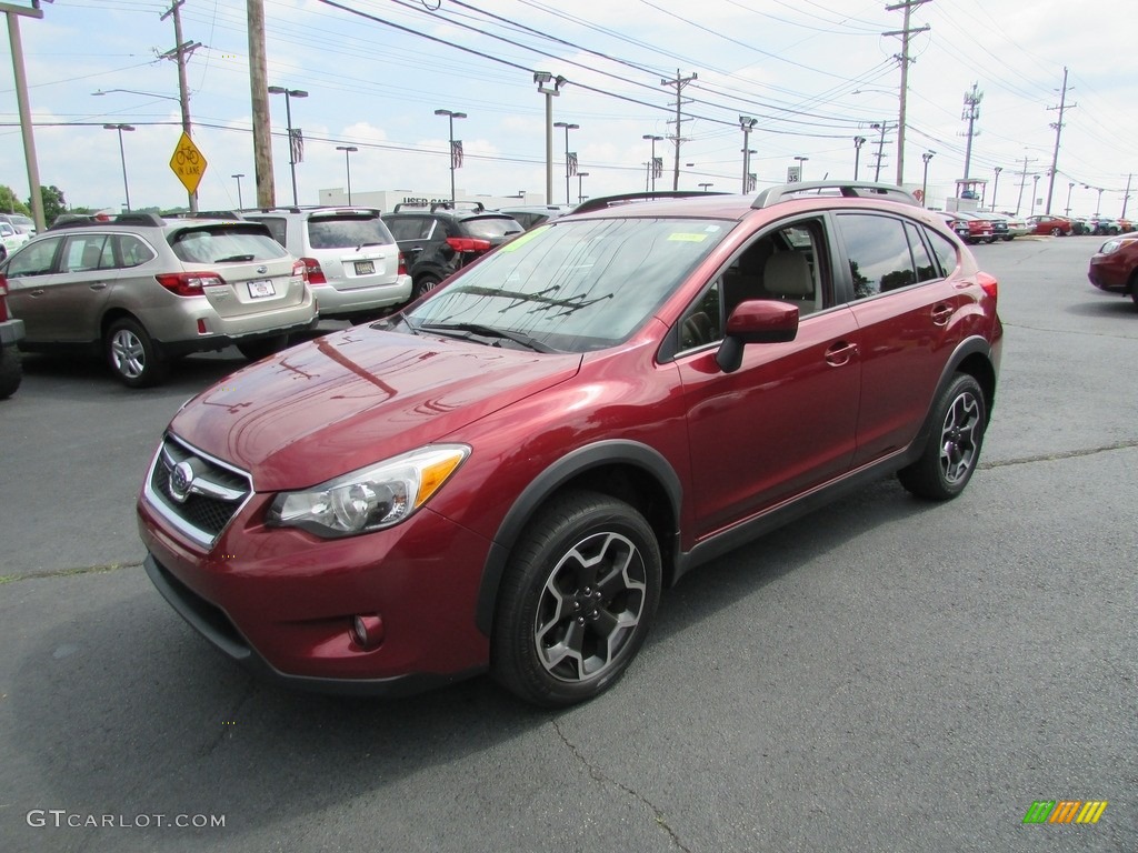 2015 XV Crosstrek 2.0i Premium - Venetian Red Pearl / Ivory photo #2