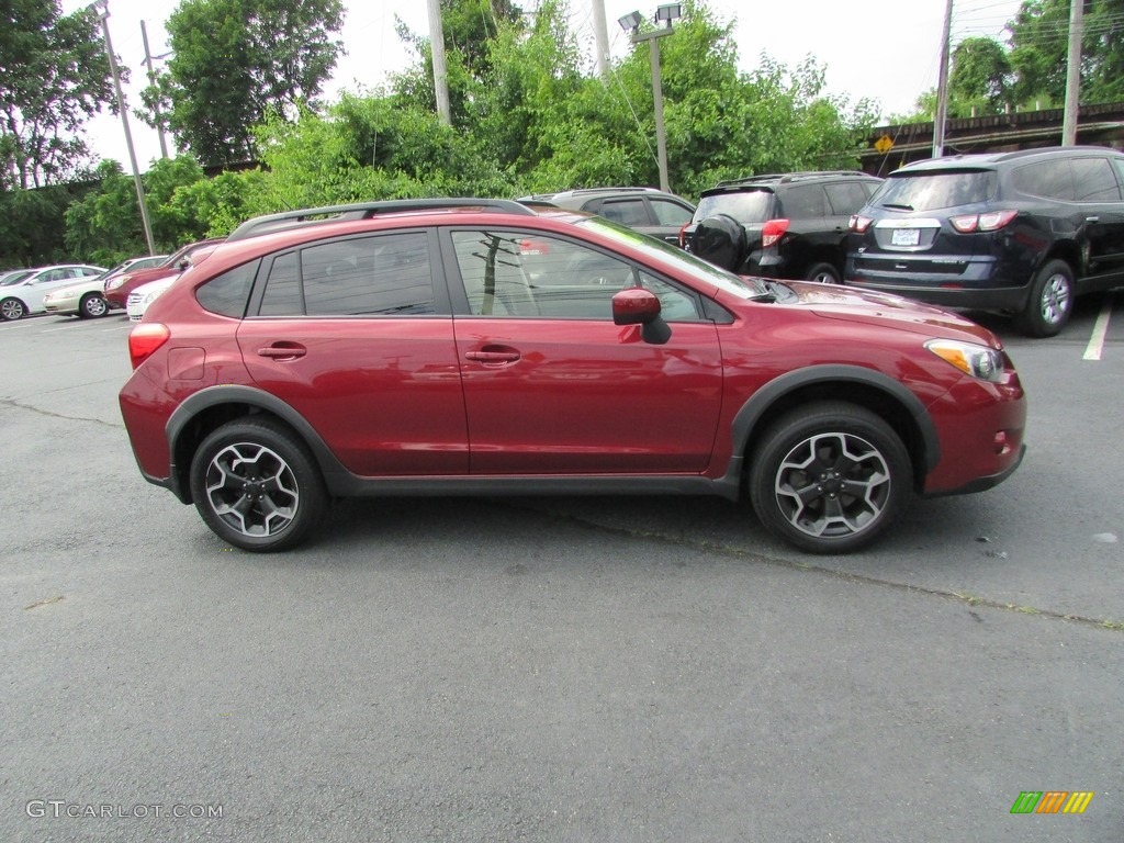 2015 XV Crosstrek 2.0i Premium - Venetian Red Pearl / Ivory photo #5